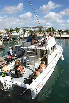 ***  The Marlin At Taino Beach Resort Freeport Bahamas