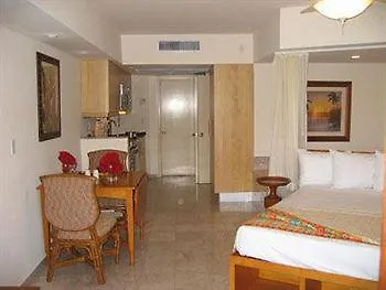 The Marlin At Taino Beach Resort Freeport 3*,